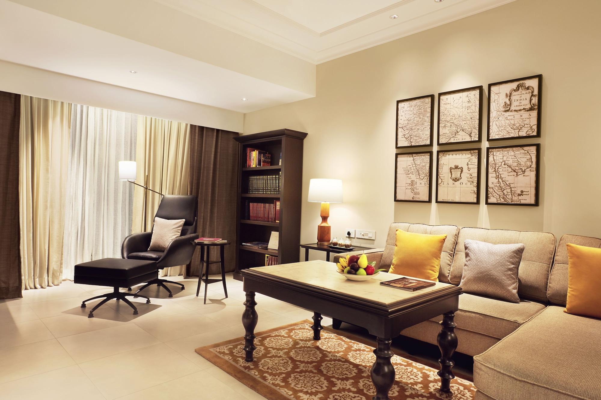 타지 콘네마라, 첸나이 호텔 외부 사진 A living room in a suite at The Oberoi, Mumbai